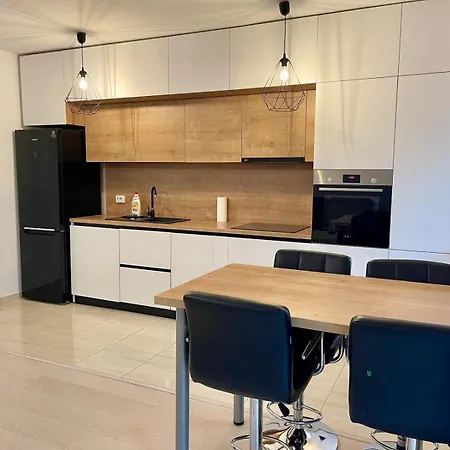 Apartment Yamaluxe - Spacious & Comfy - In Buna Ziua Cluj-Napoca