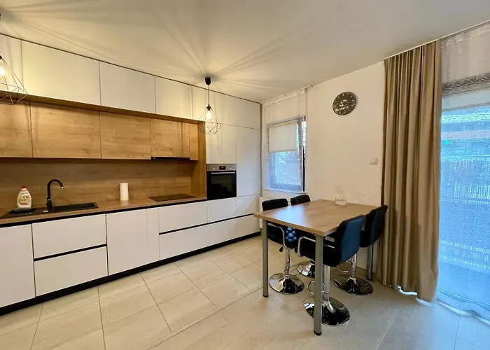 Yamaluxe - Spacious & Comfy - In Buna Ziua Διαμέρισμα *